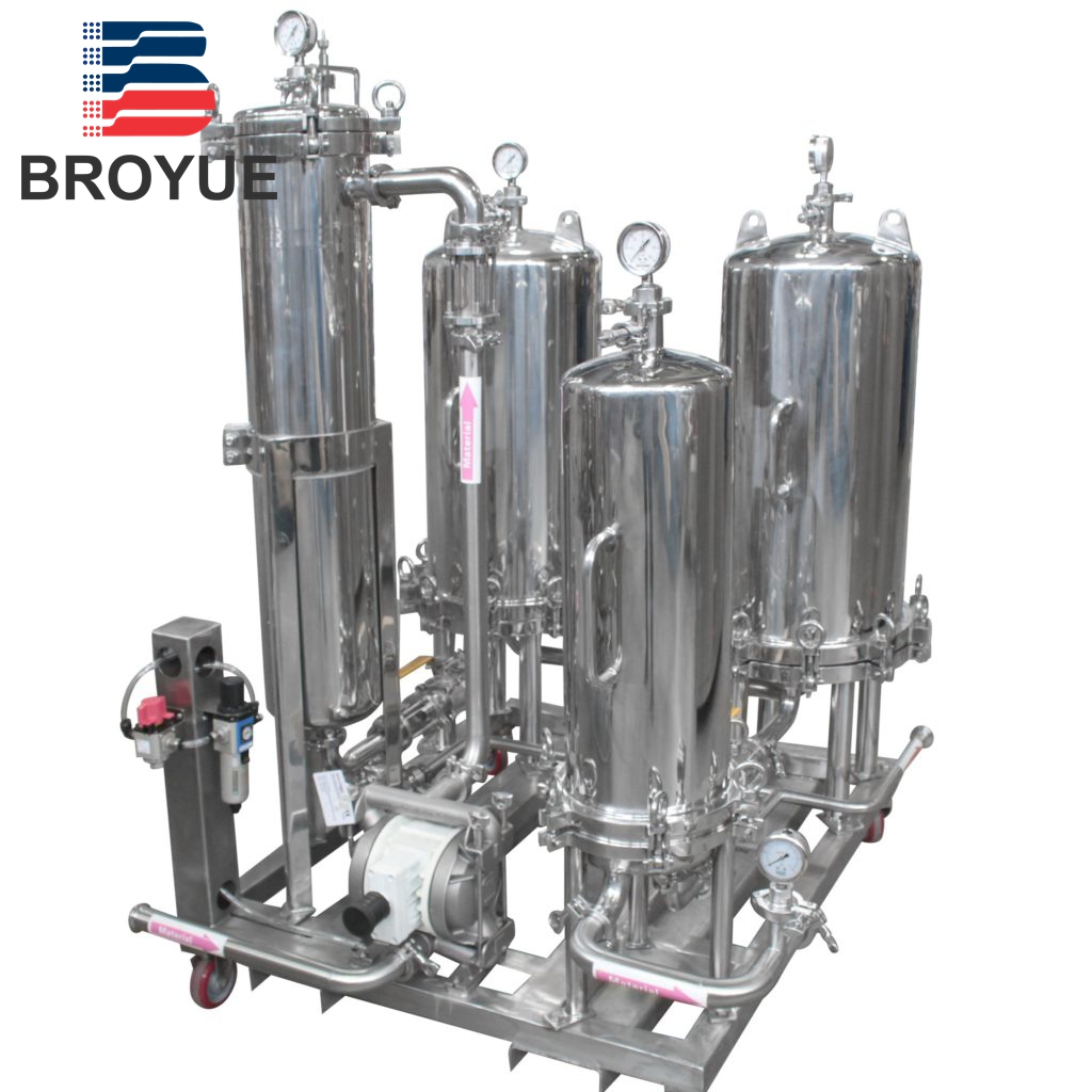 Integrated multi-stage filtration module